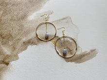 Load image into Gallery viewer, Pendulum Earring