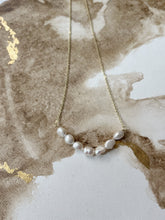 Load image into Gallery viewer, Ellie Freshwater Pearl Necklace