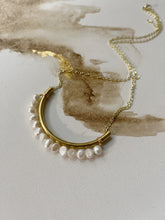 Load image into Gallery viewer, Reverie Freshwater Pearl Necklace
